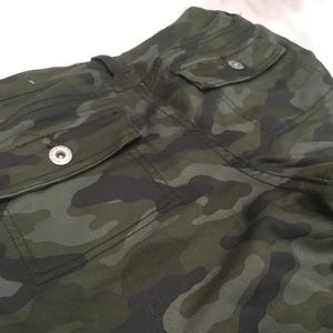 Arizona Jean Company Jeans - Camo Skinny Jeans Arizona Jean Company Jeans - Camo Skinny Jeans